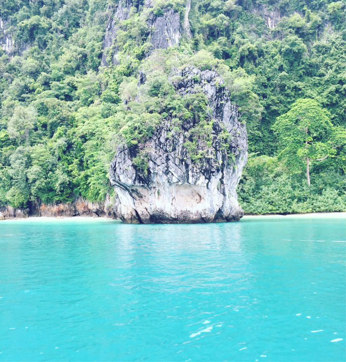 Photo of Krabi Thailand by Aniket Mitra