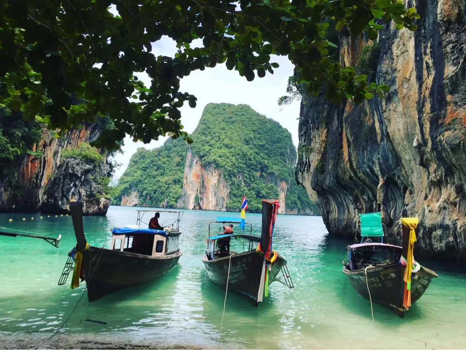 Photo of Krabi Thailand by Aniket Mitra