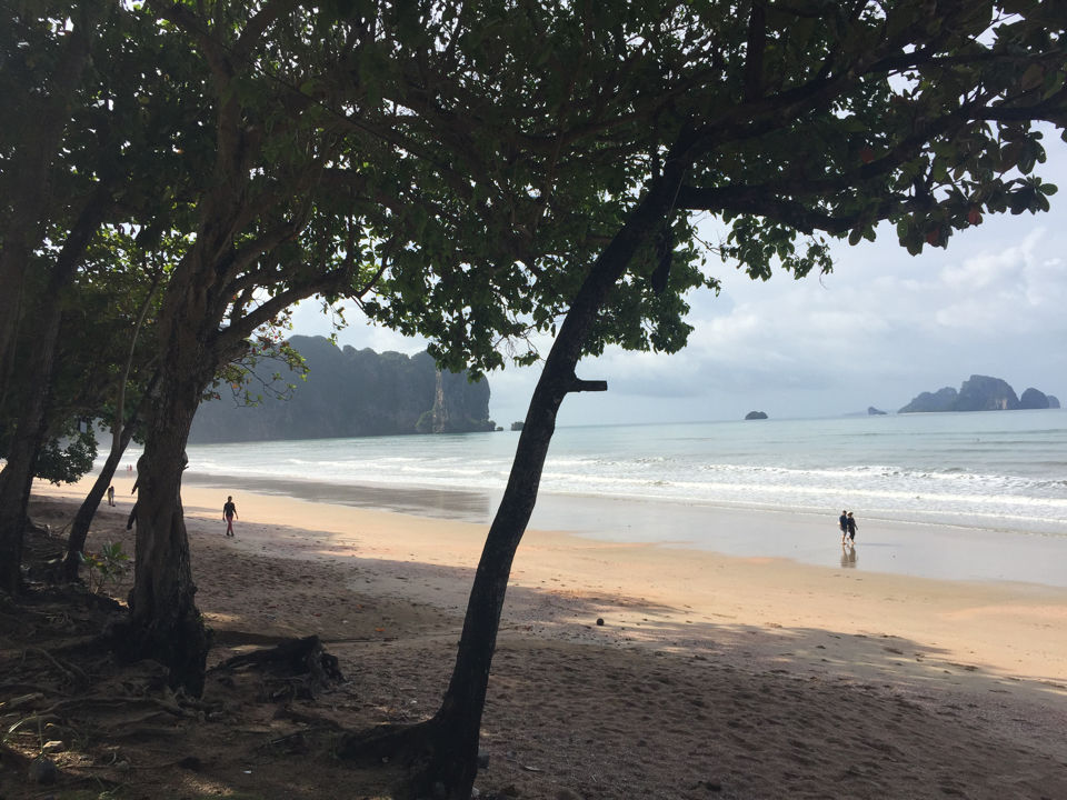 Photo of Krabi Thailand by Aniket Mitra