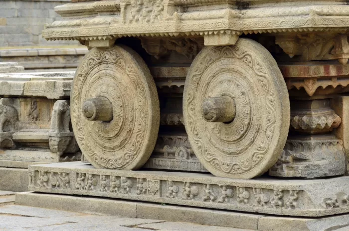 Photo of Stone Chariot, Nimbapura, Karnataka, India by Anubhav Raikar