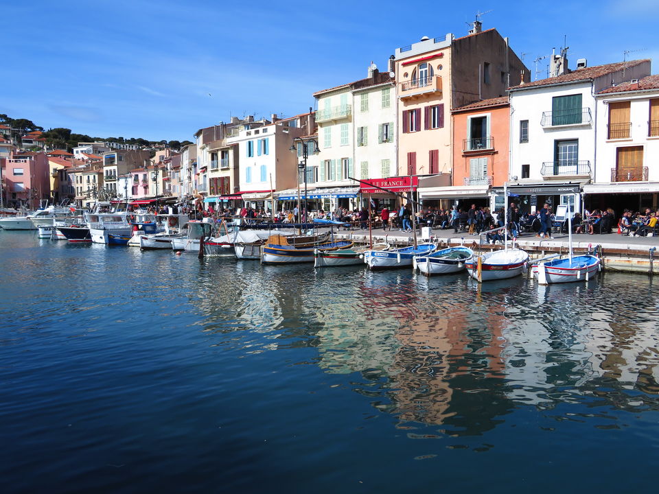 Photo of France beyond Paris: Mini Trip Series 1 | Marseille & Cassis 2/12 by Sushma Materla