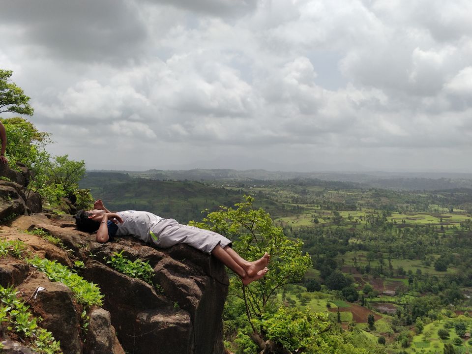 Photo of A Day Trip to Jawahar Palace & Dabosa waterfall 2/11 by Mahesh Karekar