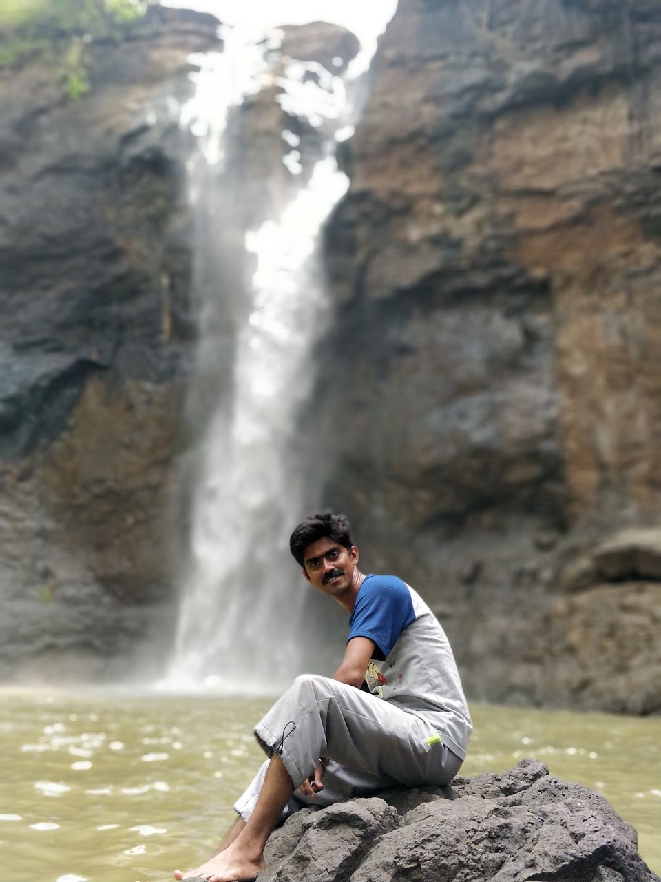 Photo of A Day Trip to Jawahar Palace & Dabosa waterfall 8/11 by Mahesh Karekar