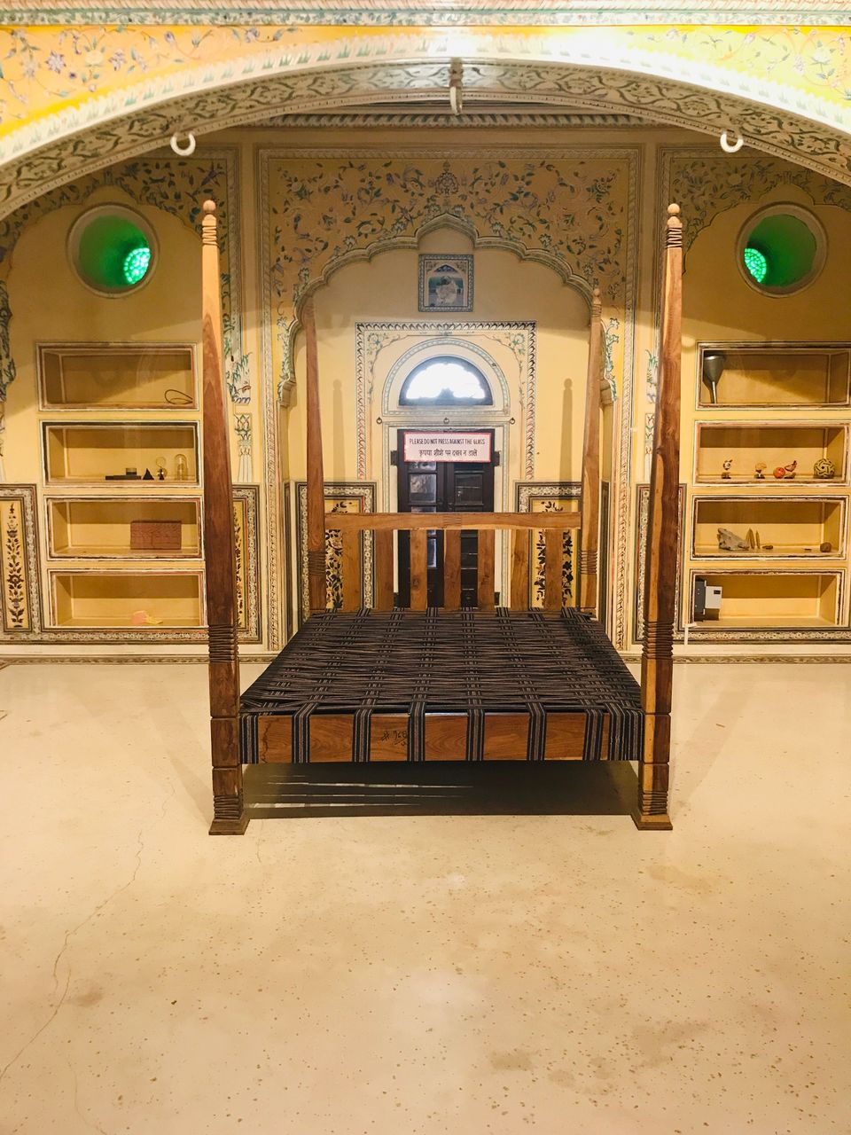 Photo of Nahargarh Fort, Krishna Nagar, Brahampuri, Jaipur, Rajasthan, India by Yoganand