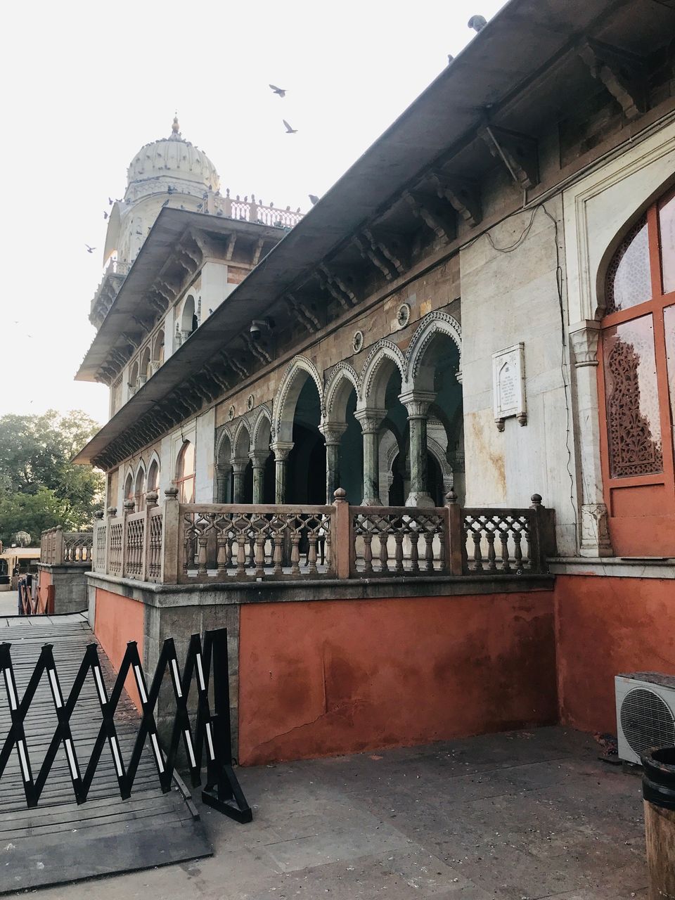 Photo of Albert Hall Museum, Ram Niwas Garden, Ashok Nagar, Jaipur, Rajasthan, India by Yoganand