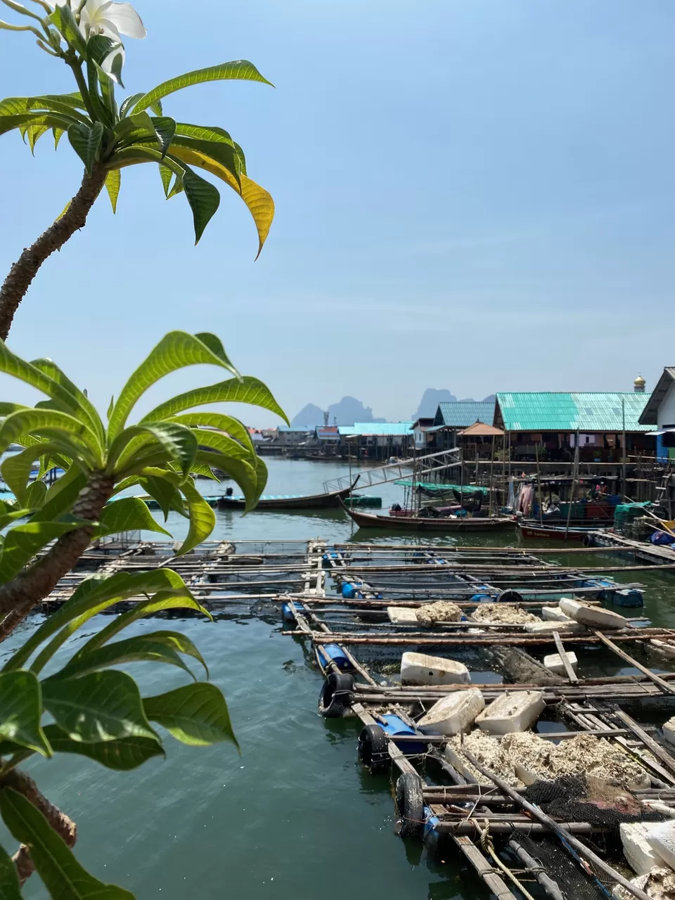 Photo of Koh Panyi, Ko Panyi, Mueang Phang-nga District, Phang-nga, Thailand by Yoganand
