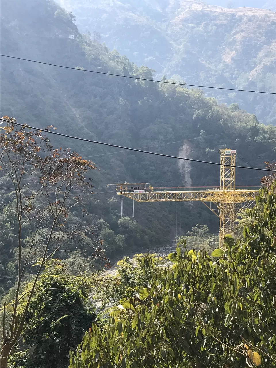 Photo of Jumpin Heights, Mohan Chatti, Uttarakhand, India by Yoganand
