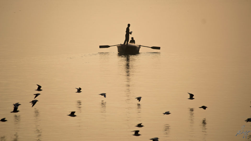 Photo of Assi ghat, Shivala, Varanasi, Uttar Pradesh, India by Kaustav Sen