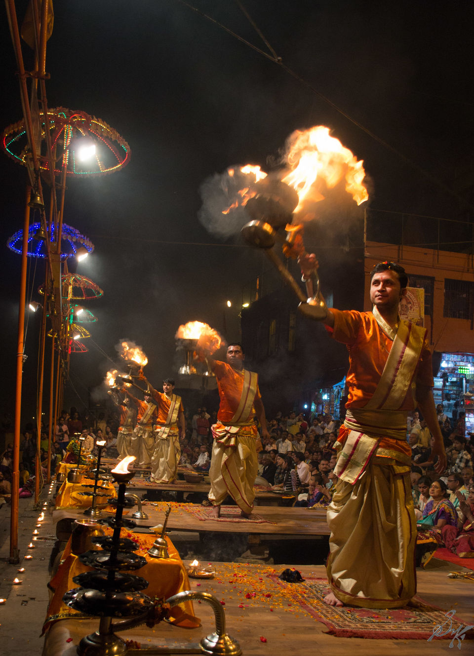 Photo of Dashashwamedh Ghat, Dashashwamedh Ghat Road, Ghats of varanasi, Godowlia, Varanasi, Uttar Pradesh, India by Kaustav Sen
