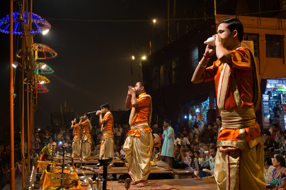 Photo of Dashashwamedh Ghat, Dashashwamedh Ghat Road, Ghats of varanasi, Godowlia, Varanasi, Uttar Pradesh, India by Kaustav Sen