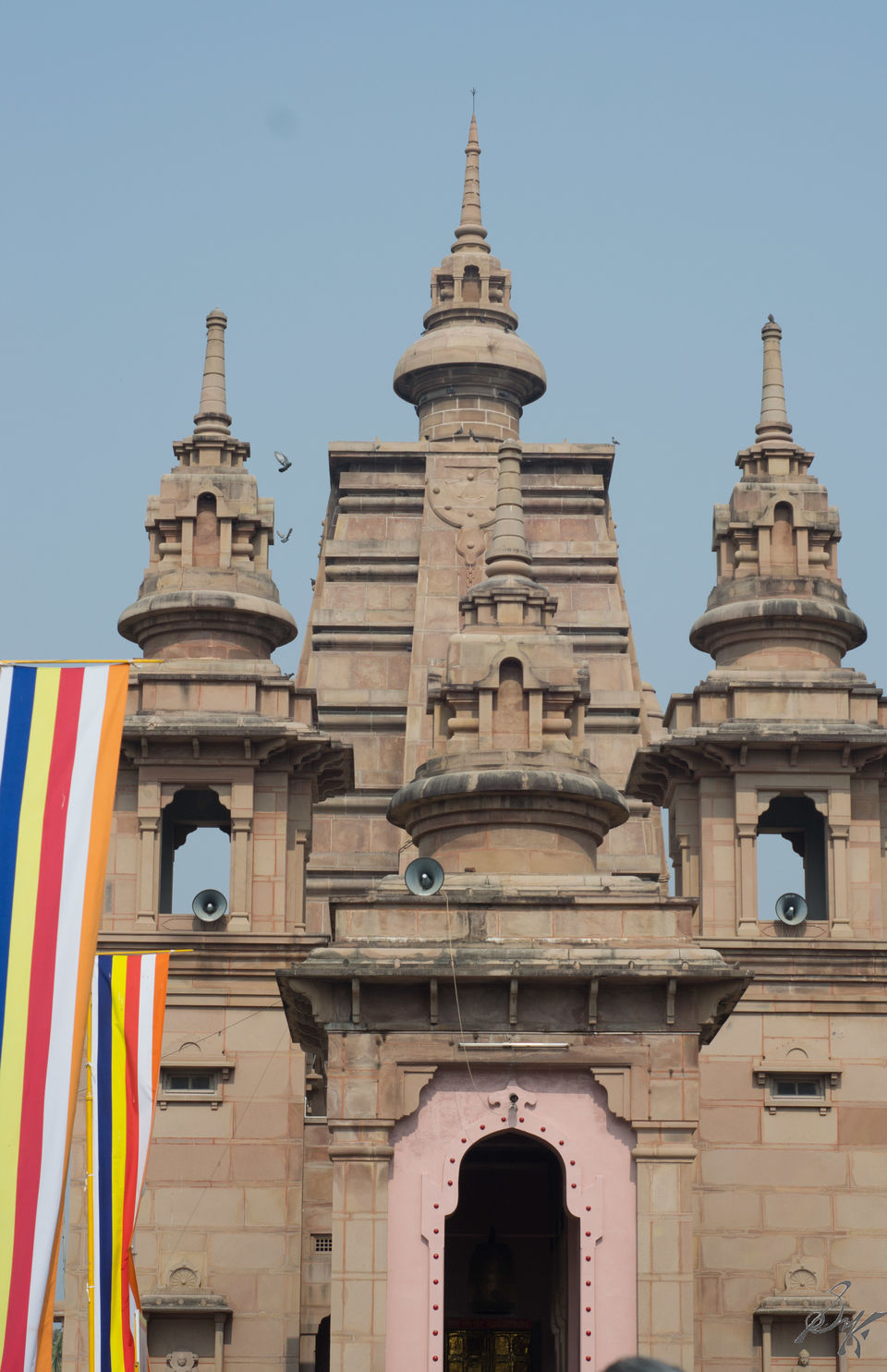 Photo of Sarnath, Varanasi, Uttar Pradesh, India by Kaustav Sen