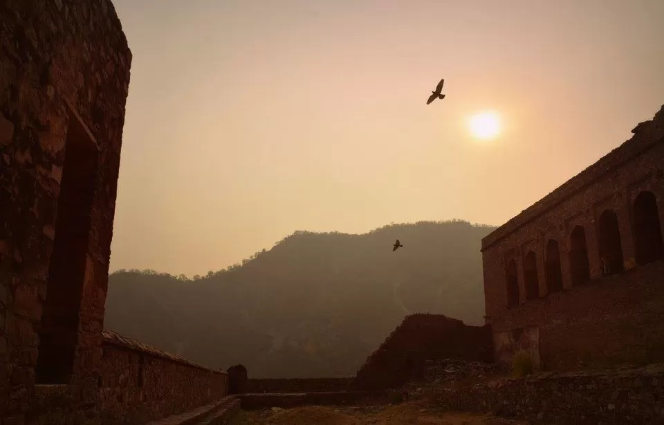 Photo of Bhangarh by Sayan Debnath