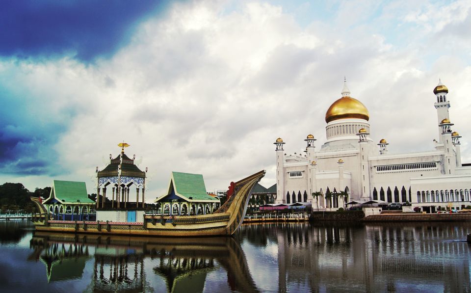 Photo of Bandar Seri Begawan, Brunei by A Lone Wolf!!!