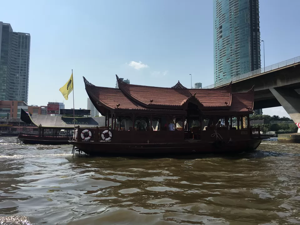 Photo of Chao Phraya River by Parveen Choudhury
