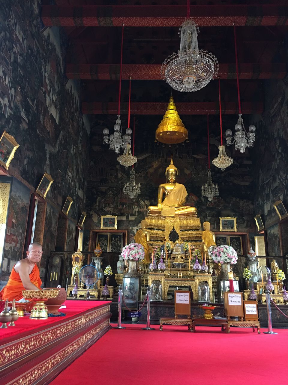 Photo of Wat Arun Bangkok Thailand by Parveen Choudhury