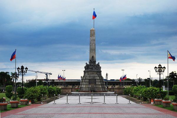 Photo of Why Choose Manila For Your Next Holiday Destination 8/8 by Lia Isabelle