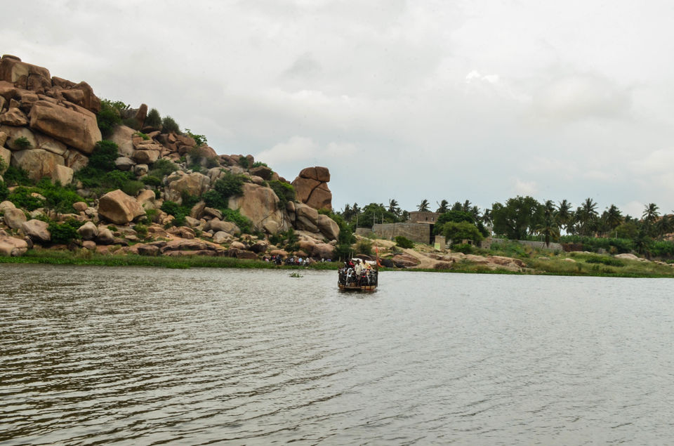Photo of Weekend Getaway - Hampi 14/15 by Suyash Saxena