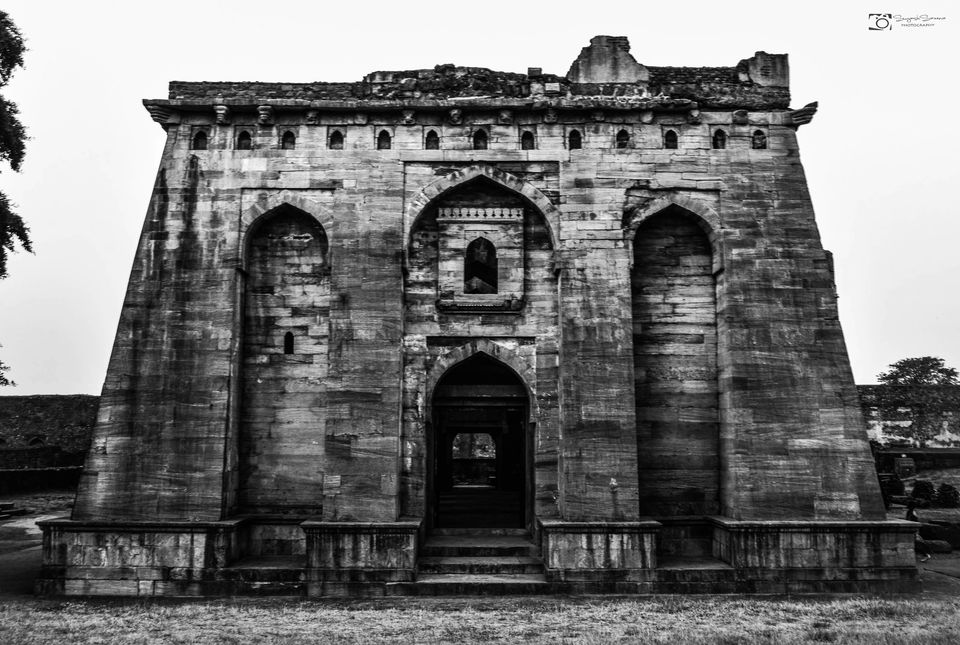 Photo of Mandav, Madhya Pradesh, India by Suyash Saxena