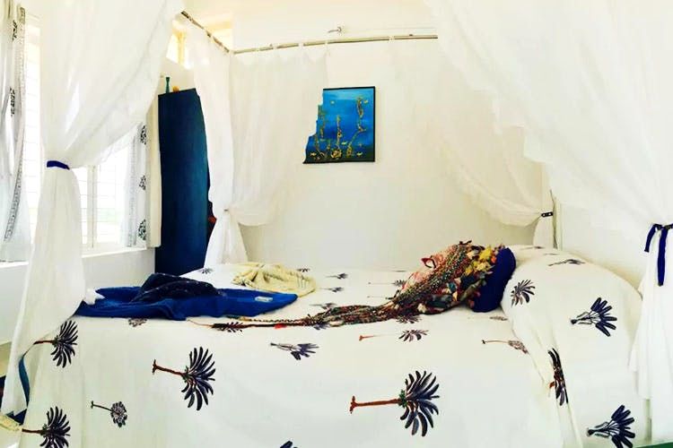 Photo of Just A Few Hours Away From Mumbai, This Greek-Style Homestay Is Weekend Getaway Goals! 3/6 by Pallavi Paul