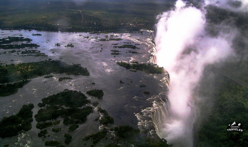 Photo of Flying Micro flight over Victoria Falls. by Christian E Lindgren