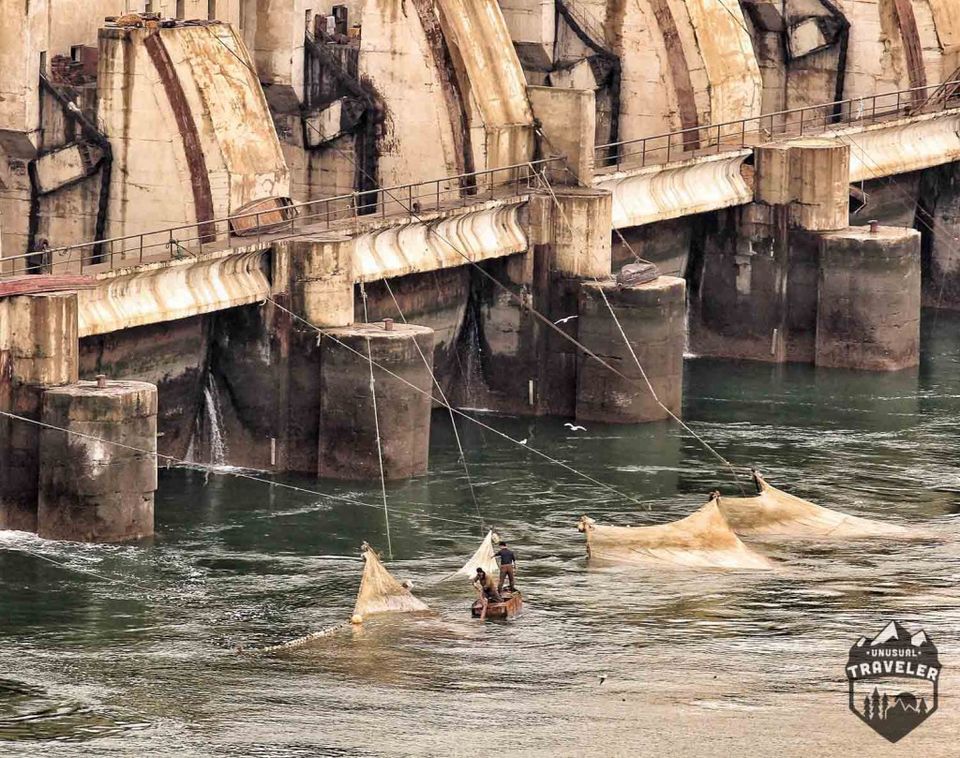 Photo of North Korea, on a budget. 8/12 by Christian E Lindgren