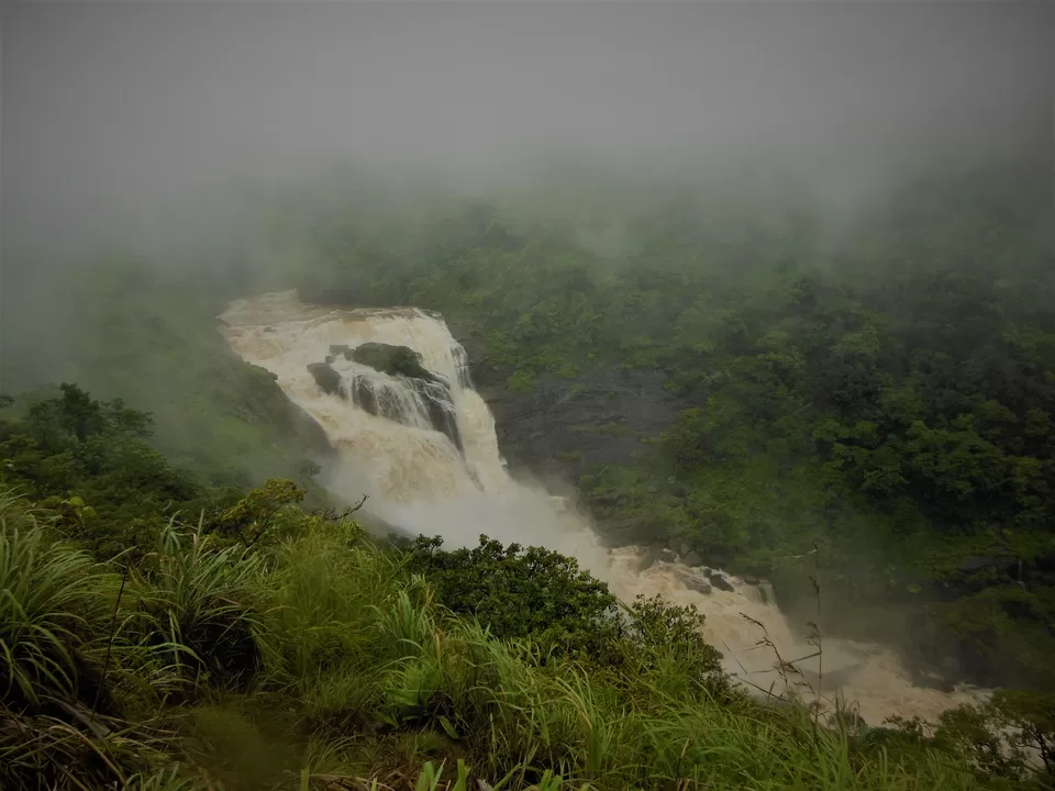Photo of Mallalli Water Falls, Kumaralli, Karnataka, India by Nithin S P 