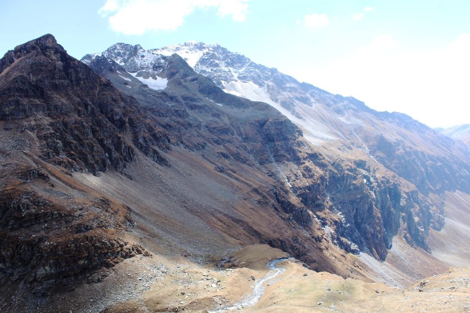 Photo of A Slice of Heaven: My Autumn Trek to Rupin Pass by Hrishikesh Baruah