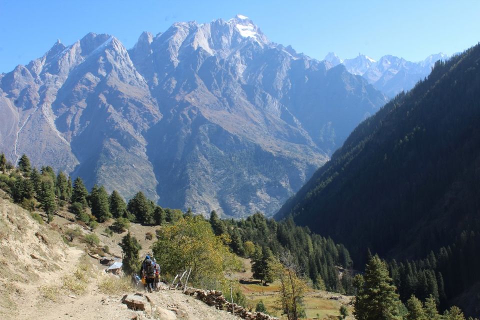 Photo of Sangla Kanda, Himachal Pradesh, India by Hrishikesh Baruah