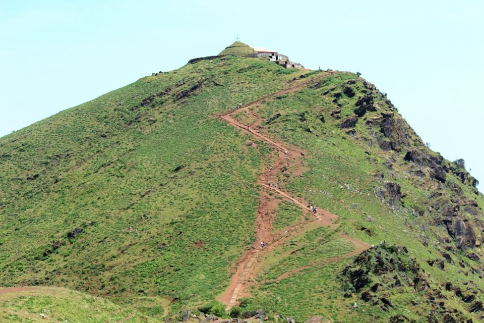 Photo of To the Highest Peak in Karnataka: My Hike to Mullayanagiri 20/24 by Hrishikesh Baruah
