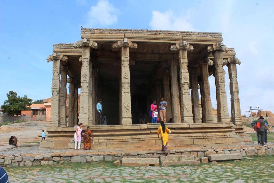Photo of Kadalekalu Ganesha, Hampi, Karnataka, India by Hrishikesh Baruah