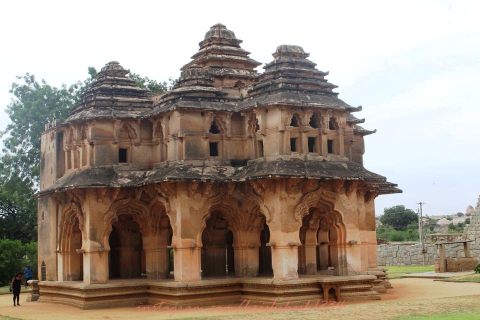 Photo of Lotus Mahal Hampi, Hampi, Karnataka, India by Hrishikesh Baruah