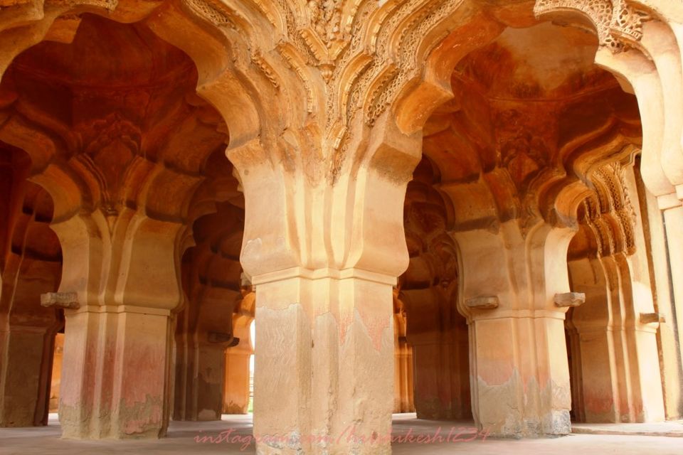 Photo of Lotus Mahal Hampi, Hampi, Karnataka, India by Hrishikesh Baruah