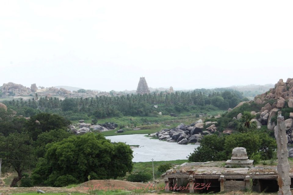 Photo of Hampi Bazaar, Hampi, Karnataka, India by Hrishikesh Baruah