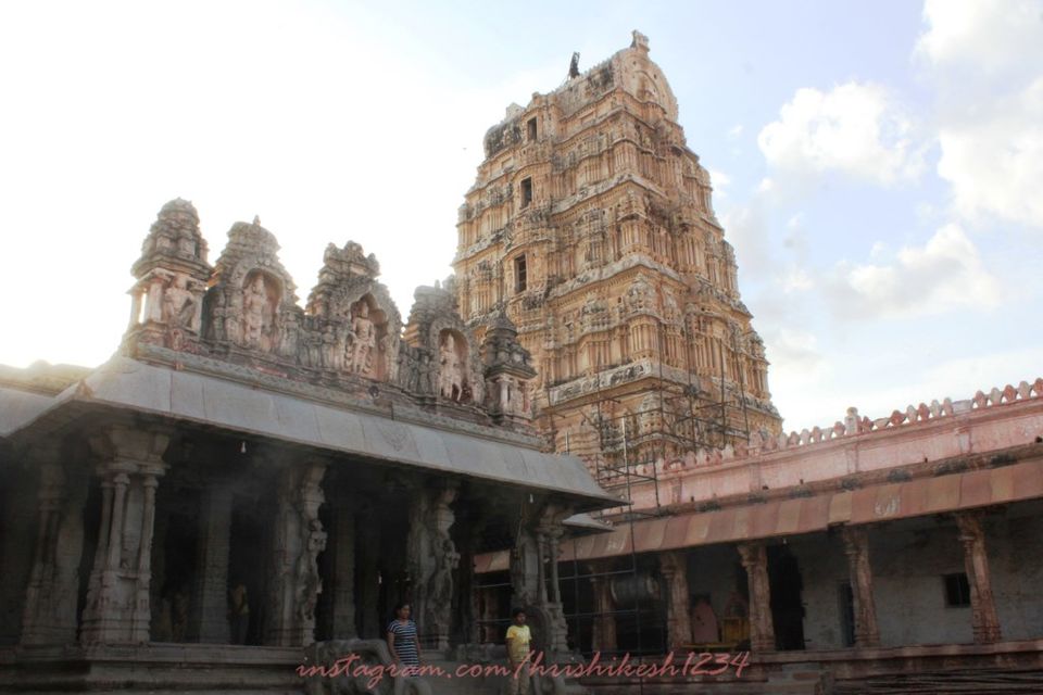 Photo of Virupaksha Temple East Gopura, Hampi, Karnataka, India by Hrishikesh Baruah