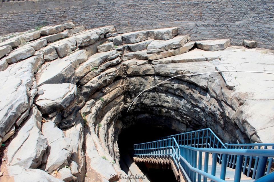 Photo of Andhrapradesh tourism Belum caves unit, Kolimigundla, Andhra Pradesh, India by Hrishikesh Baruah