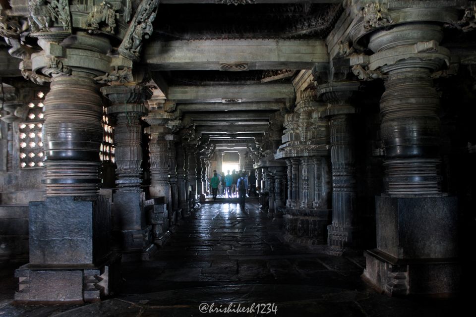 Photo of Hoysaleshwara Temple, Halebeedu, Karnataka, India by Hrishikesh Baruah