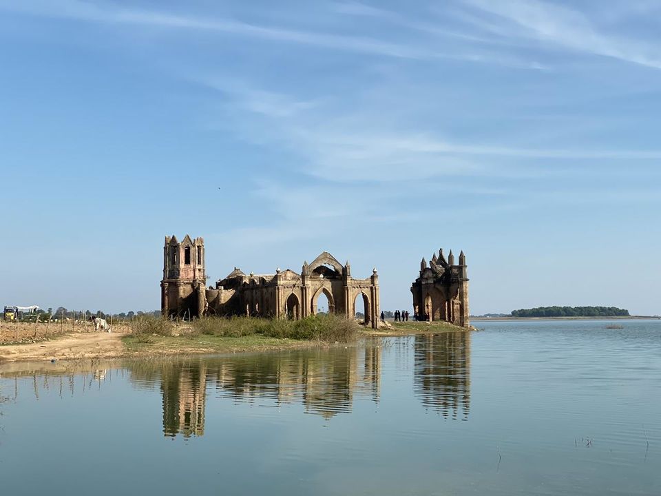 Photo of Shettihalli Church: The Spooky, Floating Church of Karnataka by Hrishikesh Baruah