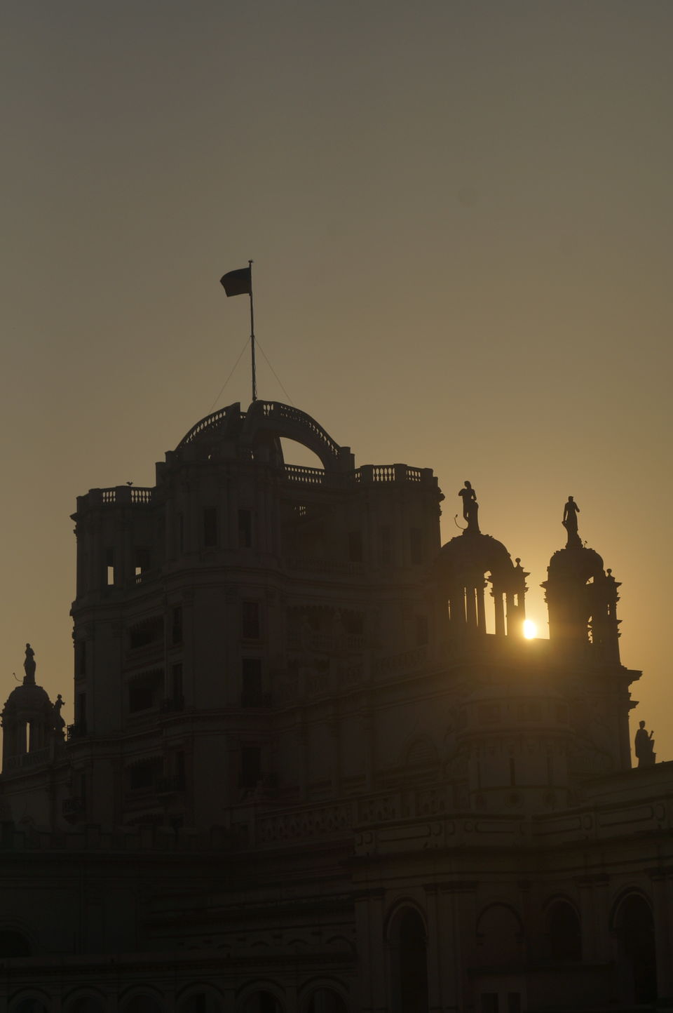 Photo of Lucknow: Fusion of history, food & art by Kshitiz Goliya