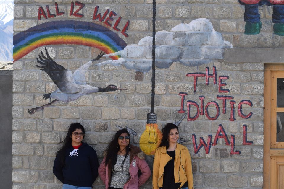 Photo of Leh'd with the family by kriti