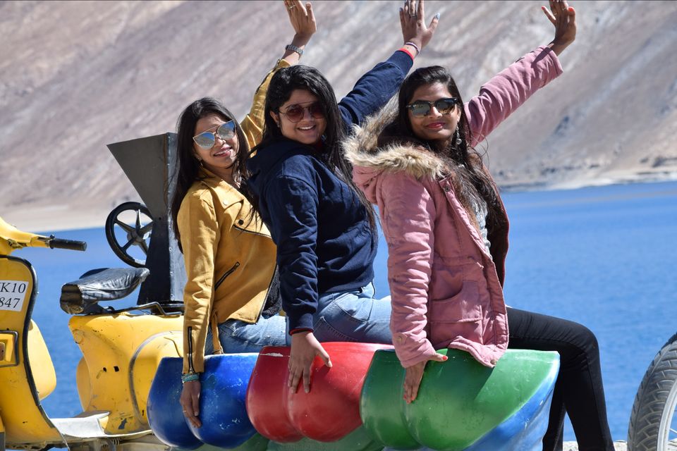 Photo of Leh'd with the family by kriti