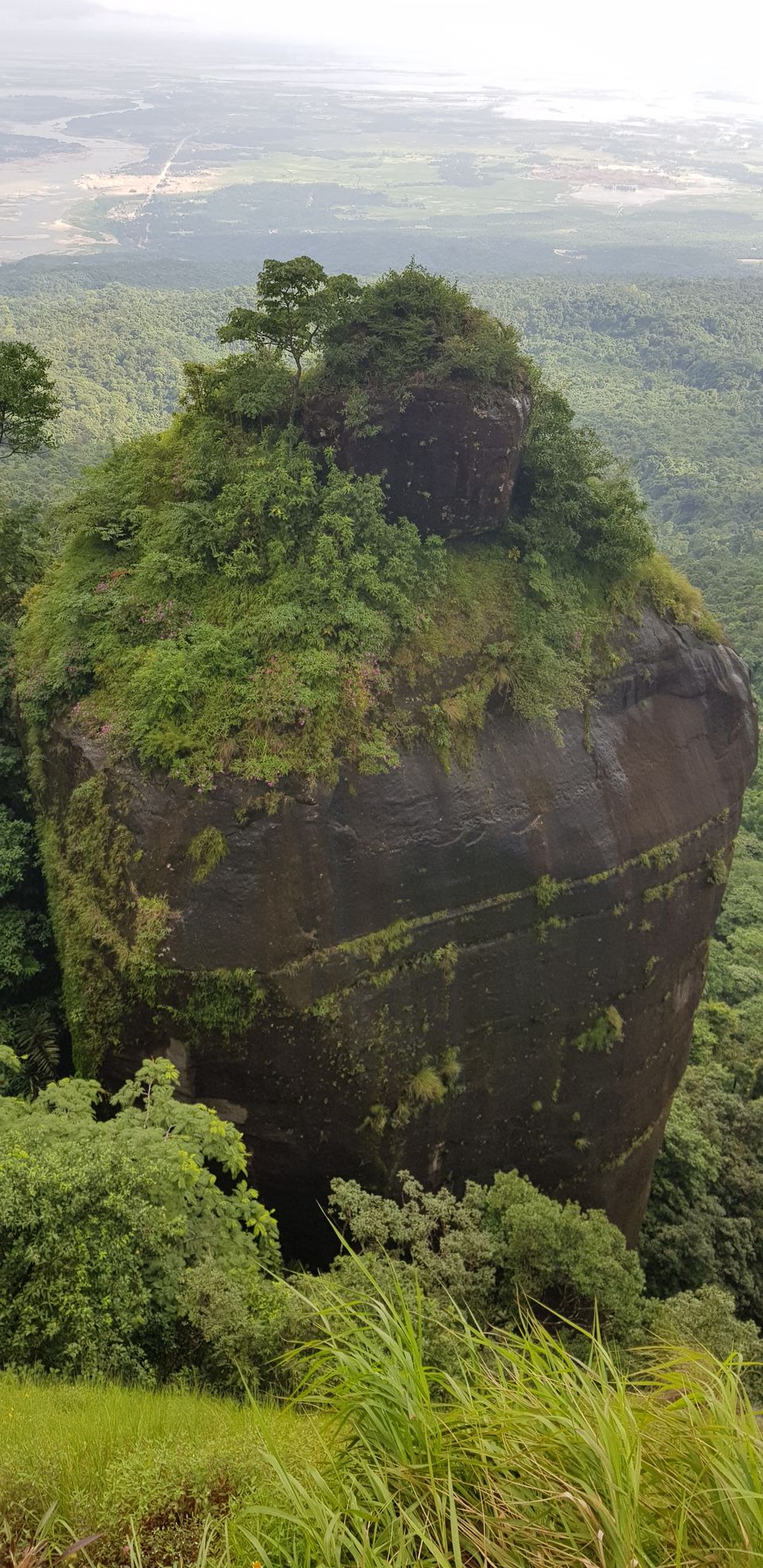 Photo of Khoh Ramhah, Meghalaya, India by Prasanth