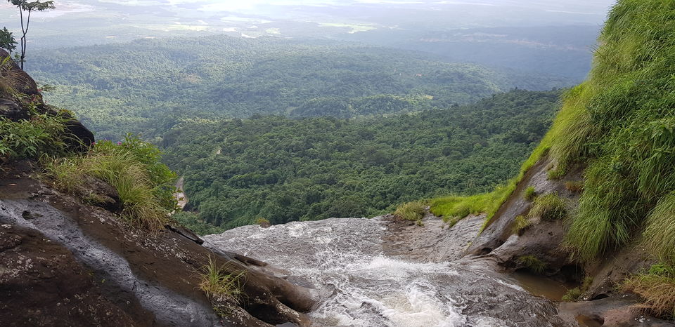 Photo of Khoh Ramhah, Meghalaya, India by Prasanth