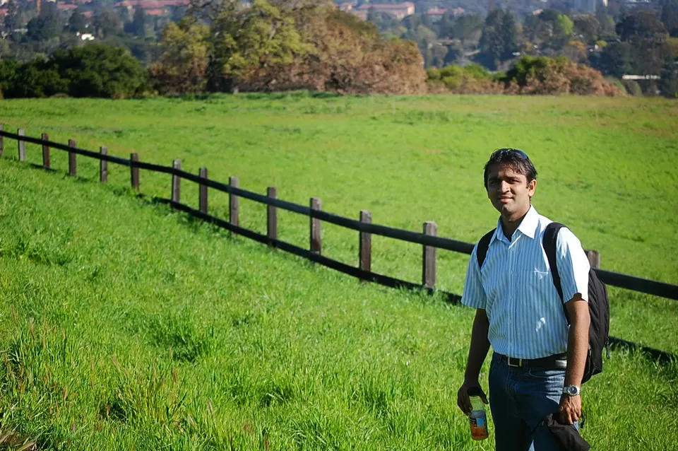 Photo of Stanford Dish Hiking Trail, Stanford, CA, United States by Abhishek Kumar
