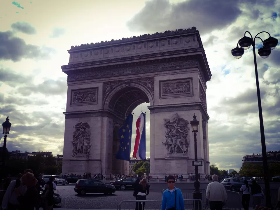Photo of Arc de Triomphe, Place Charles de Gaulle, Paris, France by Abhishek Kumar