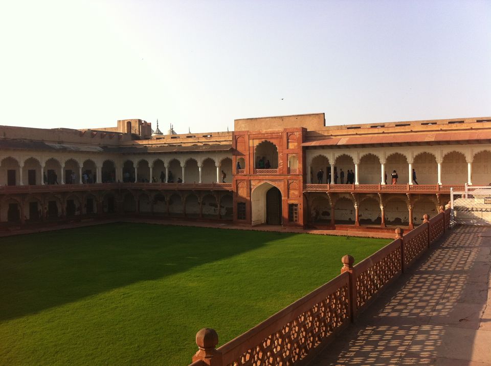 Photo of 1st World Heritage Site of India – Agra Fort 12/18 by Neha Sakseria