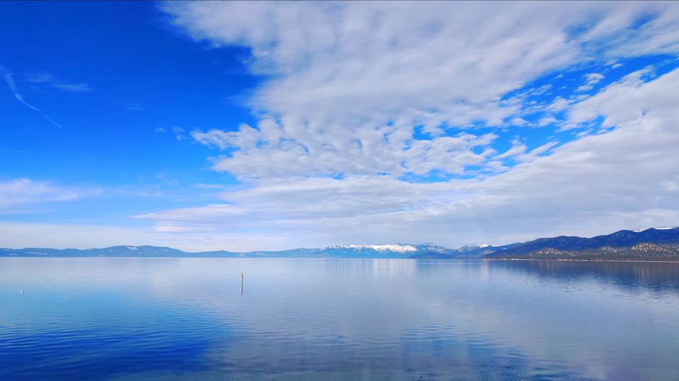 Photo of Lake Tahoe, United States by Santhosh Thiyagarajan