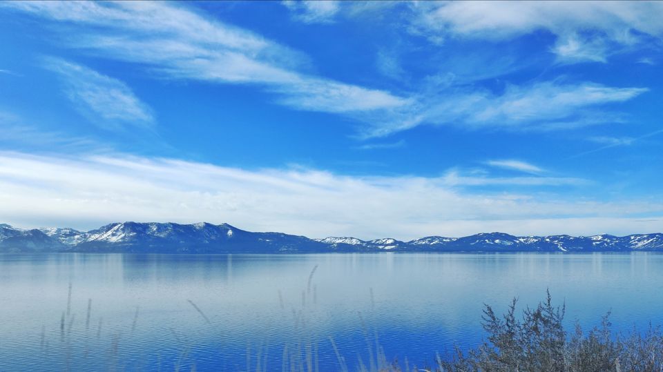 Photo of Lake Tahoe, United States by Santhosh Thiyagarajan