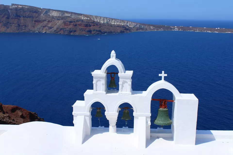 Photo of Oia, Greece by Abinaya Mylsamy