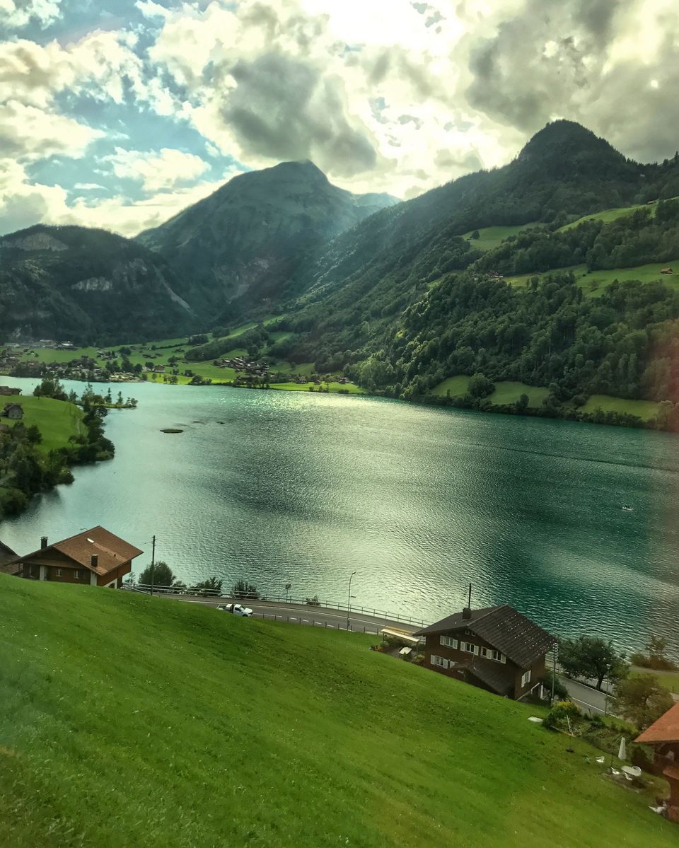 Photo of Absolute Must Visits in Switzerland 1/16 by Abinaya Mylsamy