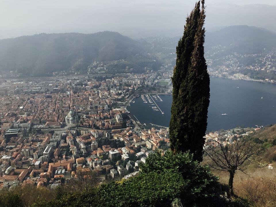 Photo of Here's Why Lake Como Must be in your Italy Itinerary 1/14 by Abinaya Mylsamy